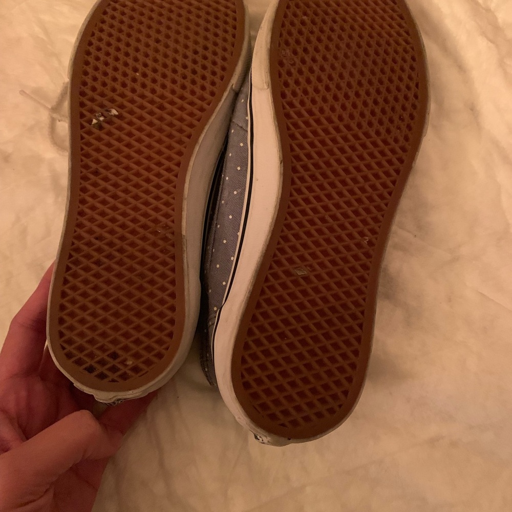 Vans - Picture 4 of 4